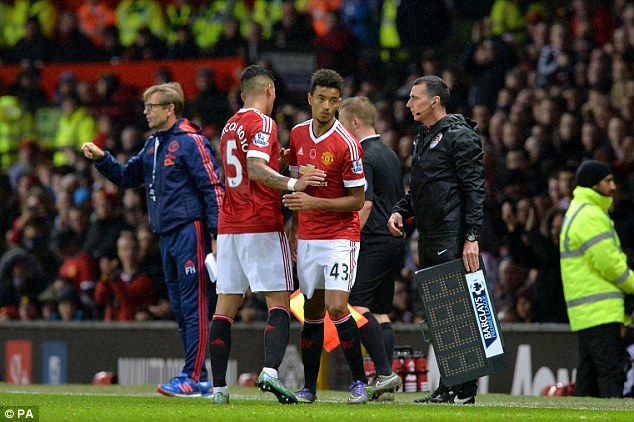 Cameron Borthwick-Jackson Laga Debut Dukung MU Ungguli West Brom